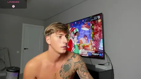 DaniHort webcam model stream image