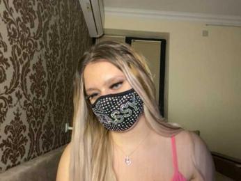 Viola23 webcam model stream image