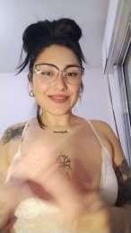 Chinitaa28 webcam model stream image
