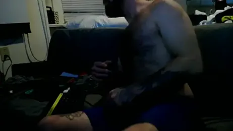 Luv2SuckBWC92 webcam model stream image