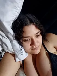 Liancy webcam model stream image