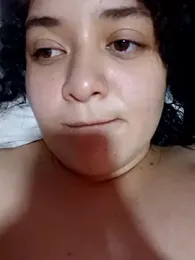 Liancy webcam model stream image