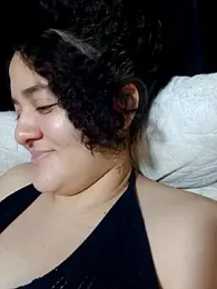 Liancy webcam model stream image