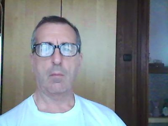 valiant70 webcam model stream image
