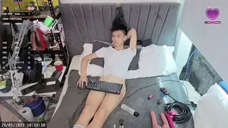 AngelWithAShotgun webcam model stream image