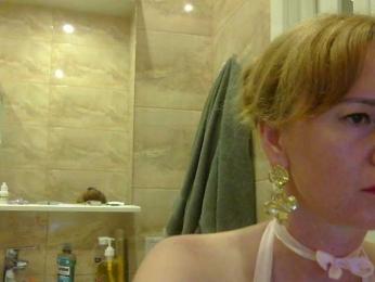 ErnaBernice webcam model stream image