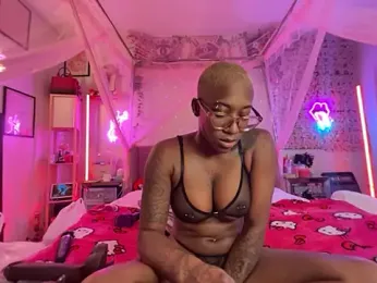 VixenCapri webcam model stream image