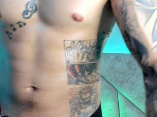 Dick Griffith webcam model stream image