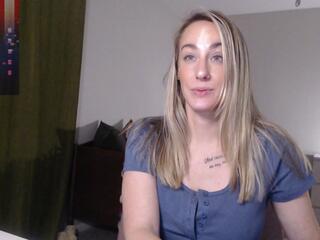 Zoey Evans webcam model stream image