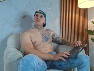 Connor Seven webcam model stream image