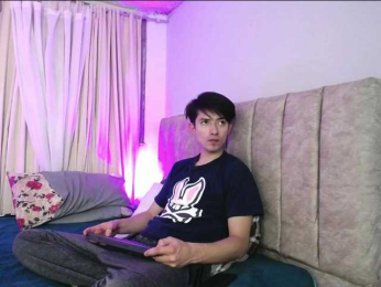 pinkpokemons webcam bongacams model stream image