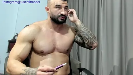 MuscleJohn webcam model stream image