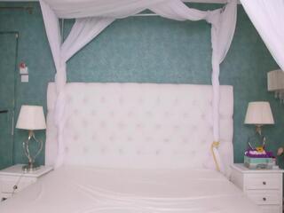 Eveline Hart webcam model stream image