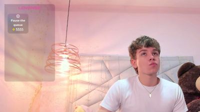 Tayler_White webcam model stream image