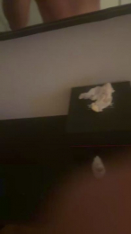 Guitcch35 webcam model stream image