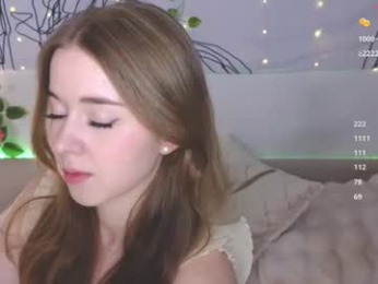 tayasha webcam model stream image