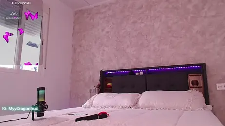 KarlaLuar_ webcam model stream image