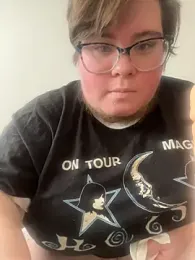 femboyphoenix webcam stripchat model stream image
