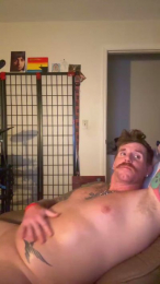 HardwrkingK0 webcam model stream image