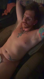 HardwrkingK0 webcam model stream image