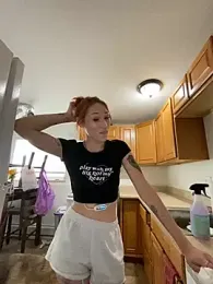 ThornsandHoney webcam model stream image