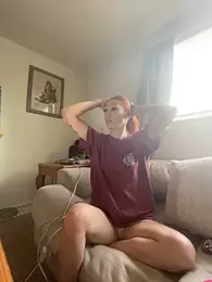 ThornsandHoney webcam model stream image