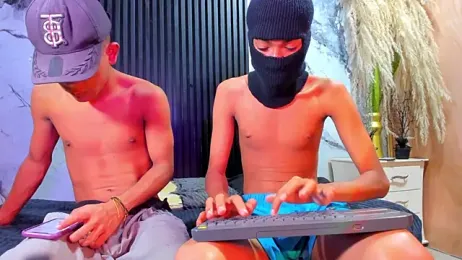 wild_best webcam model stream image