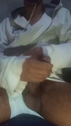 Gaiteirseductiv webcam model stream image