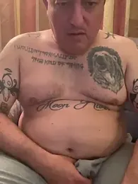 Russirayu webcam stripchat model stream image