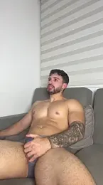 Valenthino_Salvatore webcam model stream image