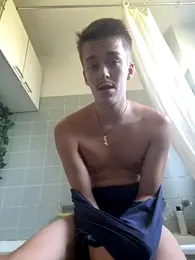 Toyjungee webcam model stream image