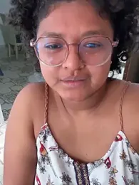 emily_carzon1 webcam model stream image