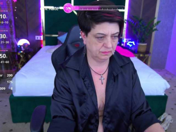 MilaMils webcam model stream image