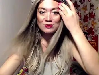 cum2mama webcam model stream image