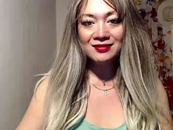cum2mama webcam model stream image