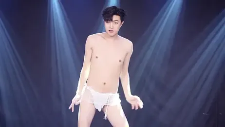 BTS-007 webcam model stream image