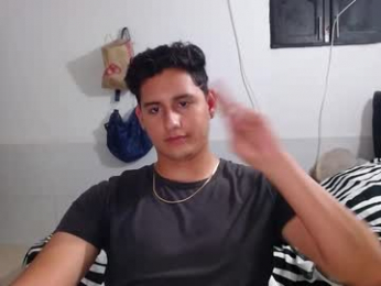 kam_and_friends webcam model stream image