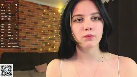 EnricaElis webcam stripchat model stream image