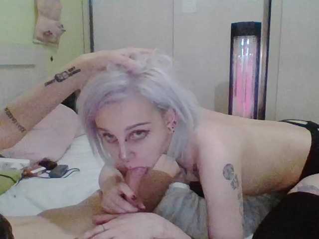 ashy-slashy webcam model stream image