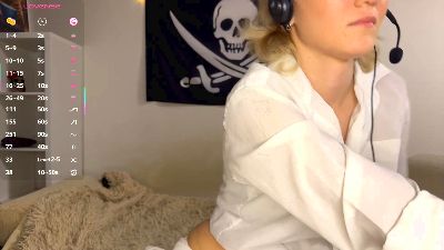 MeganCurson webcam model stream image