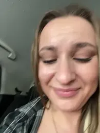 OlgaBuzzz webcam model stream image