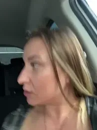 OlgaBuzzz webcam model stream image