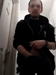 CrookedBunk3527 webcam model stream image