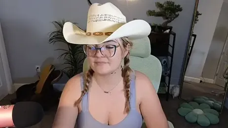 Brivana webcam model stream image