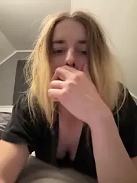 ellieen webcam model stream image