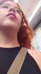 Brave_ webcam model stream image