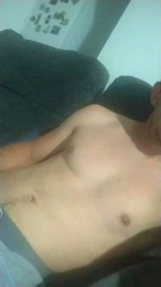 Biuban webcam model stream image