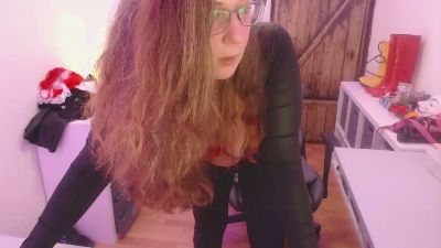 geilesluder753 webcam model stream image