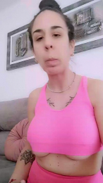 Agustinalatina webcam model stream image