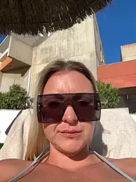 Bella-Tight webcam stripchat model stream image